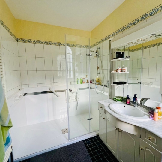  KARIN IMMOBILIER : Maison / Villa | COURNIOU (34220) | 174 m2 | 450 000 € 