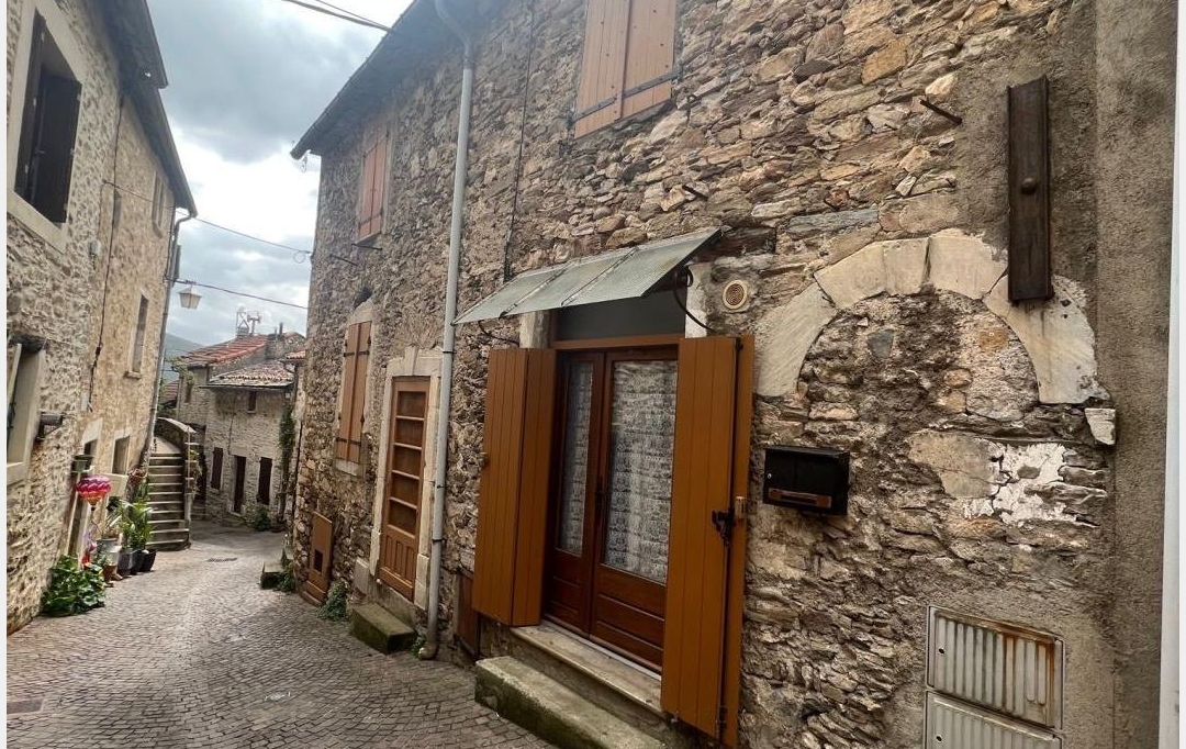 KARIN IMMOBILIER : House | OLARGUES (34390) | 128 m2 | 110 000 € 