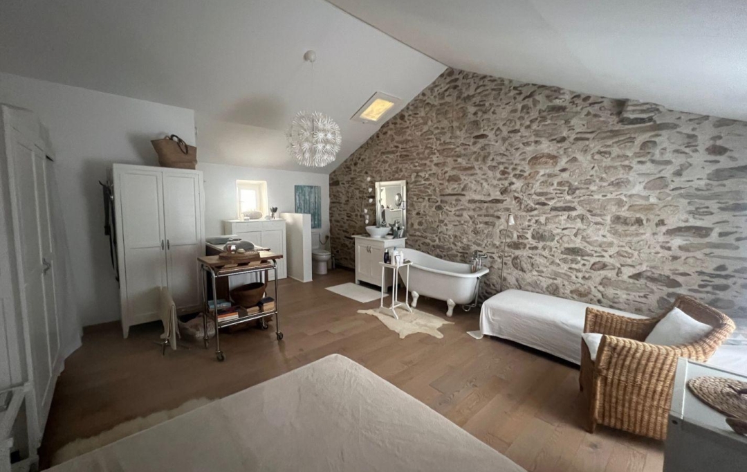 KARIN IMMOBILIER : House | SAINT-MARTIN-DE-L'ARCON (34390) | 50 m2 | 127 000 € 