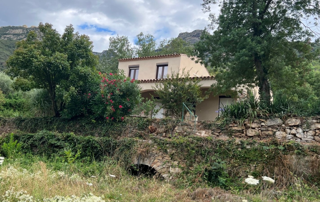 KARIN IMMOBILIER : Maison / Villa | COLOMBIERES-SUR-ORB (34390) | 134 m2 | 357 000 € 