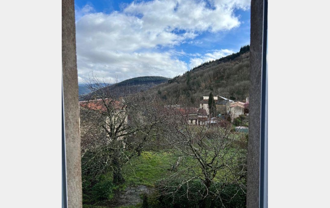 KARIN IMMOBILIER : Maison / Villa | SAINT-PONS-DE-THOMIERES (34220) | 131 m2 | 110 000 € 
