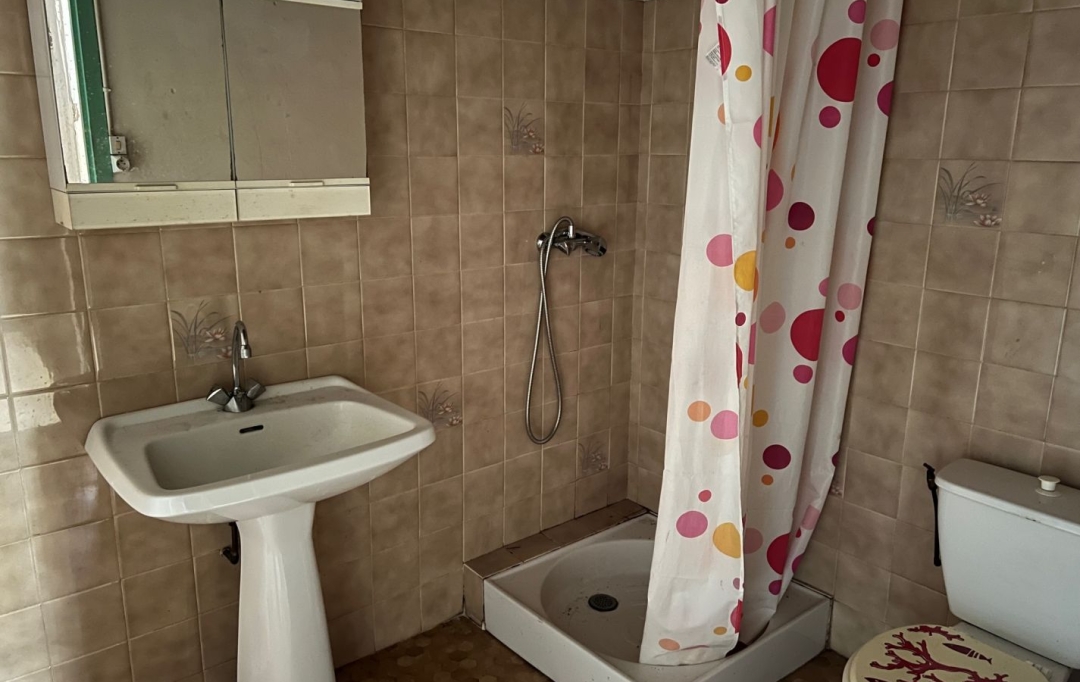 KARIN IMMOBILIER : Maison / Villa | SAINT-PONS-DE-THOMIERES (34220) | 82 m2 | 39 000 € 