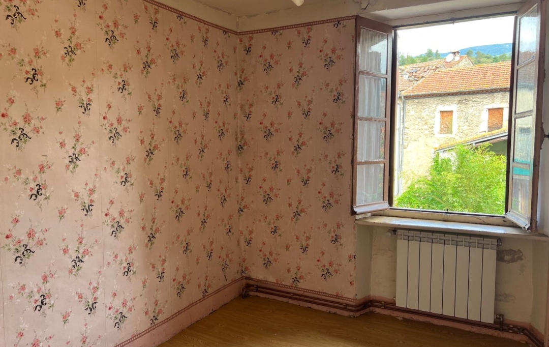 KARIN IMMOBILIER : Maison / Villa | SAINT-ETIENNE-D'ALBAGNAN (34390) | 167 m2 | 128 000 € 