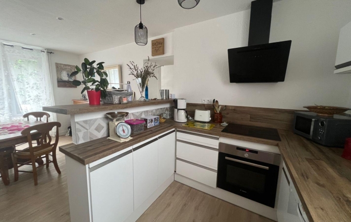 Maison de village SAINT-PONS-DE-THOMIERES 90 m2 105 000 € Maison de village SAINT-PONS-DE-THOMIERES 90 m2 105 000 €