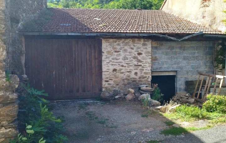 Maison de village SAINT-VINCENT-D'OLARGUES 81 m2 65 000 € Maison de village SAINT-VINCENT-D'OLARGUES 81 m2 65 000 €