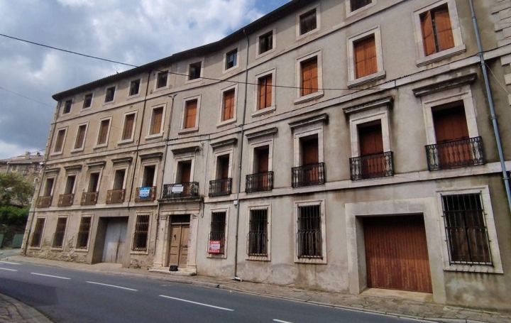 Maison RIOLS 512 m2 283 000 € Maison RIOLS 512 m2 283 000 €