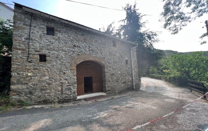 Maison FRAISSE-SUR-AGOUT 110 m2 45 000 € Maison FRAISSE-SUR-AGOUT 110 m2 45 000 €