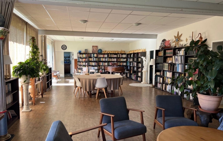 Maison LA SALVETAT-SUR-AGOUT 450 m2 367 000 € Maison LA SALVETAT-SUR-AGOUT 450 m2 367 000 €