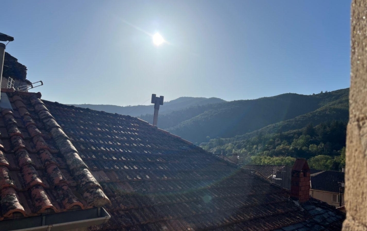 Maison de village OLARGUES 181 m2 45 000 € Maison de village OLARGUES 181 m2 45 000 €