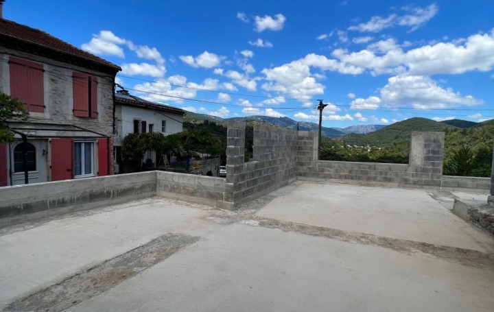 Maison PREMIAN 112 m2 86 000 € Maison PREMIAN 112 m2 86 000 €